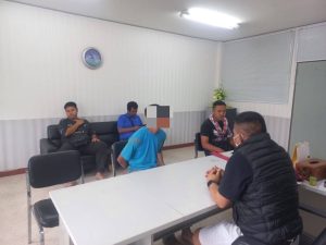 พ.ต.ท.ทรงพล พันธ์แก่น  สว.สส.สภ.วิเศษชัยชาญ  พร้อม ร.ต.อ.วิทูรณ์ นินทะผล และชุดสืบสวน สภ.วิเศษชัยชาญ จับกุมผู้ต้องหารายสำคัญ ก่อเหตุลักทรัพย์ จยย. หลายท้องที่