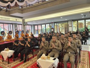 พ.ต.ท.สฤษฏ์พงศ์ จุลพันธ์ รรท.รอง ผกก.ป.สภ.วิเศษชัยชาญ  เป็นประธานในพิธีบำเพ็ญกุศลสวดพระอภิธรรม เพื่ออุทิศถวายเป็นพระราชกุศลแด่สมเด็จพระนางเจ้าสิริกิติ์ พระบรมราชินีนาถ พระบรมราชชนนีพันปีหลวง